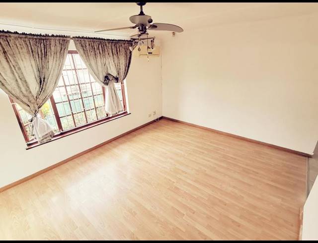 2 BEDROOM HOUSE FOR SALE IN RESERVOIR HILLS